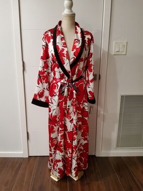 Floral Satin Long Robe with Black Trim - Red/White